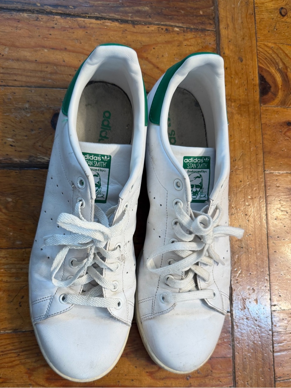 adidas White Leather Low-Top Sneakers with Green Heel Accent